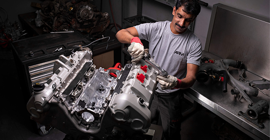 car engine rebuild in dubai