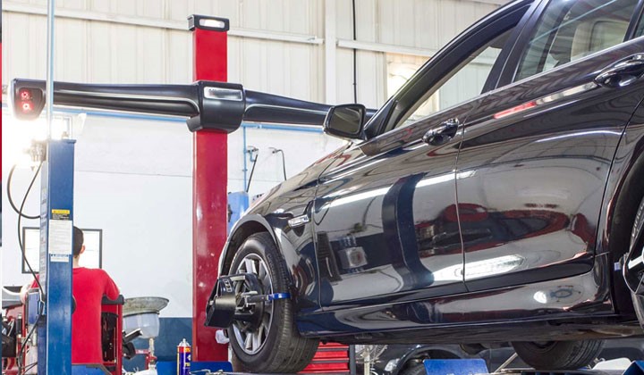 Tesla body shop Dubai