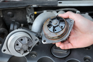 Water Pump Replacement Dubai- Don't Let a Small Leak Strand You on Sheikh Zayed Road